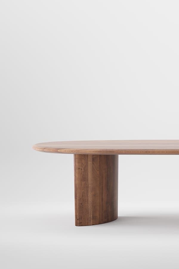Monument executive desk - Regular Company